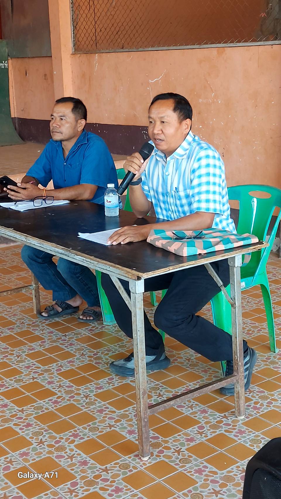 สพอ.ศรีวิไล : ร่วมประชุมติดตามการขับเคลื่อนหมู่บ้านป้องกันและแก้ไขปัญหายาเสพติดบ้านโคกสำราญสามัคคี